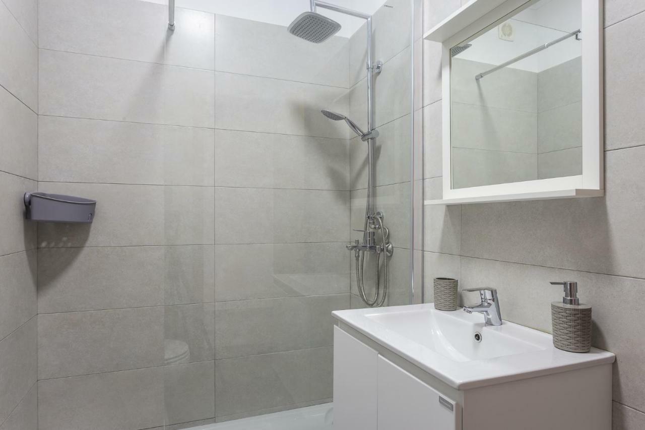First House Apartment ลิสบอน ภายนอก รูปภาพ