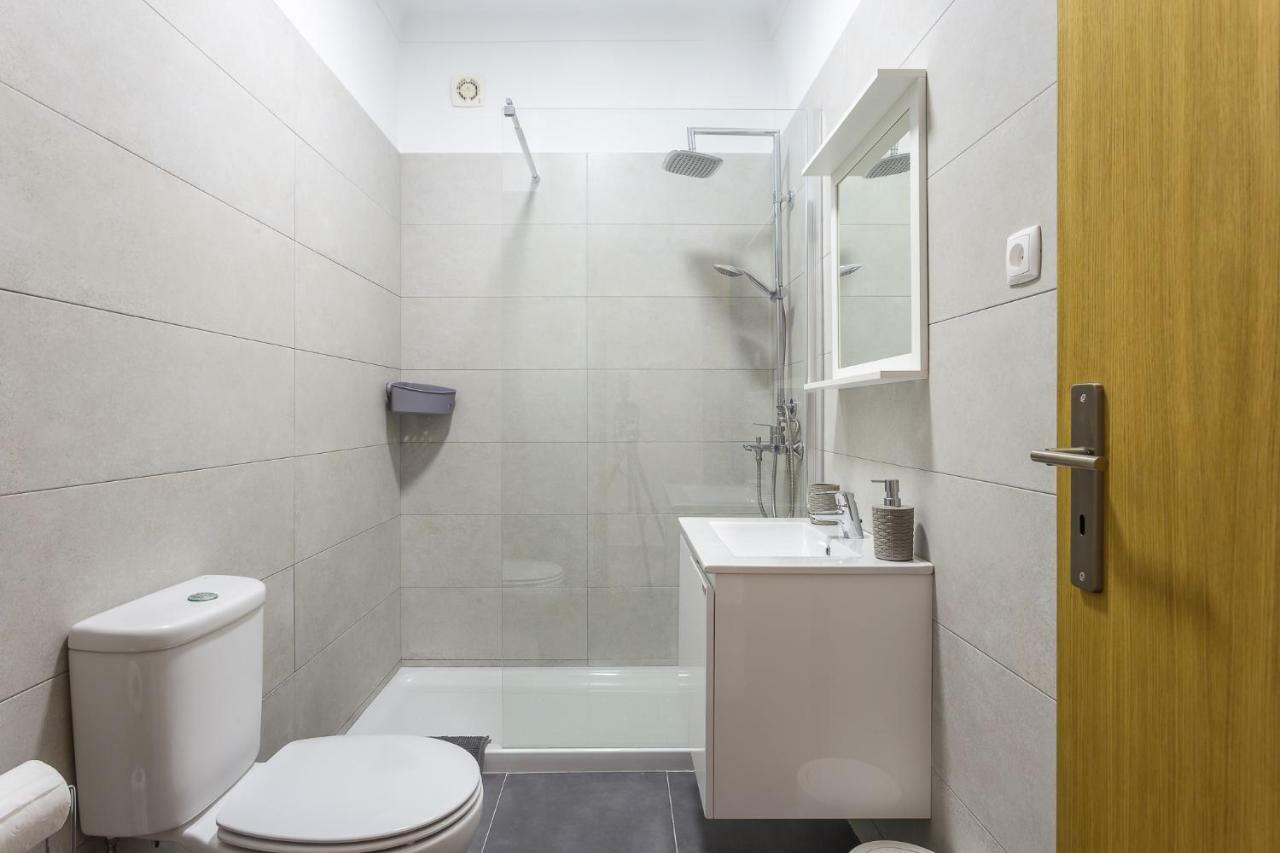 First House Apartment ลิสบอน ภายนอก รูปภาพ